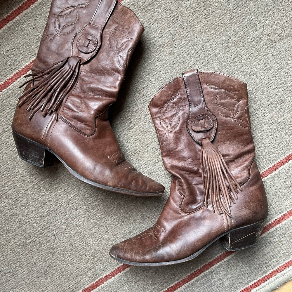 Brown Leather Fringe Laredo Cowboy Boots 7.5